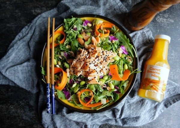 This Arugula Salad with Sesame Salmon is a light salad, full of diverse flavors and textures in every bite.