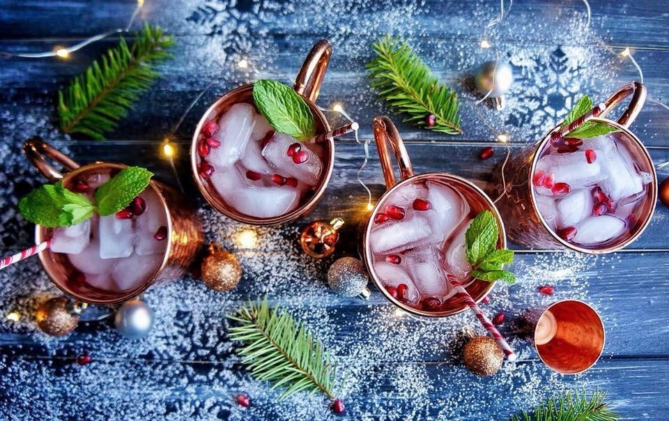 Christmas Moscow Mule With Pomegranate - Chelsea Dishes