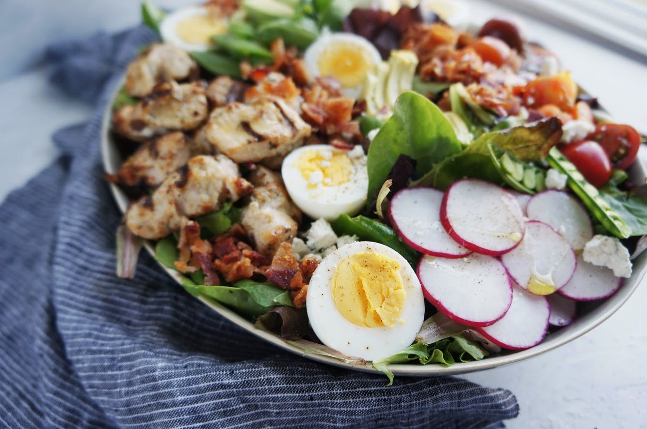 cobb salad with avocado vinaigrette 