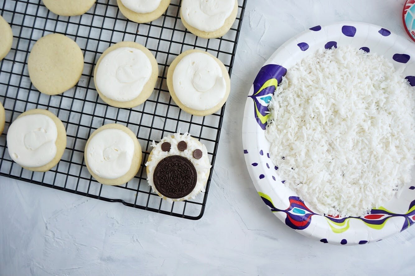 Polar bear sugar cookies