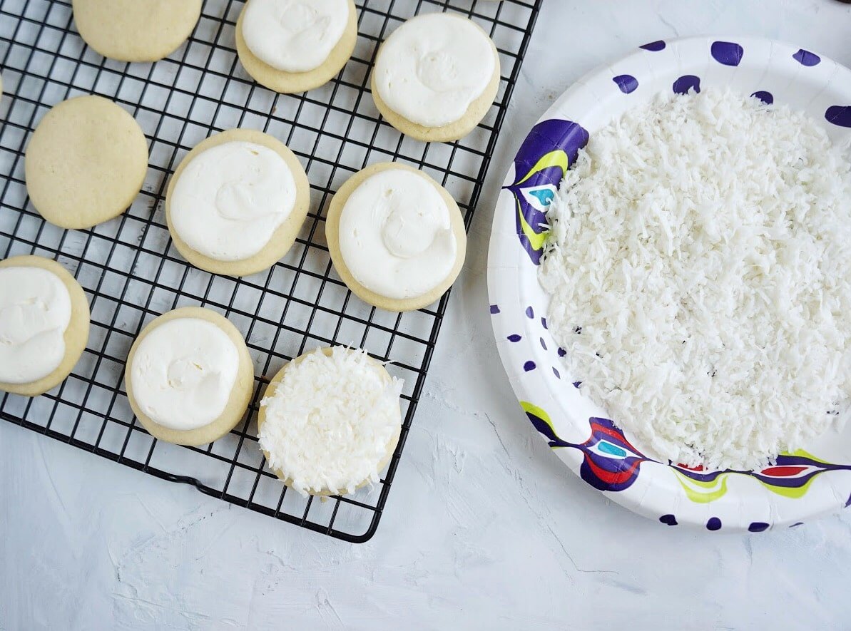 Polar bear sugar cookies