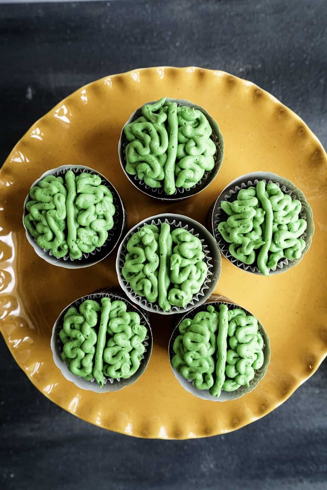 Zombie Brain halloween cupcakes