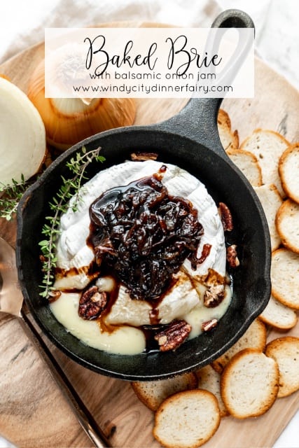 baked brie with balsamic onion