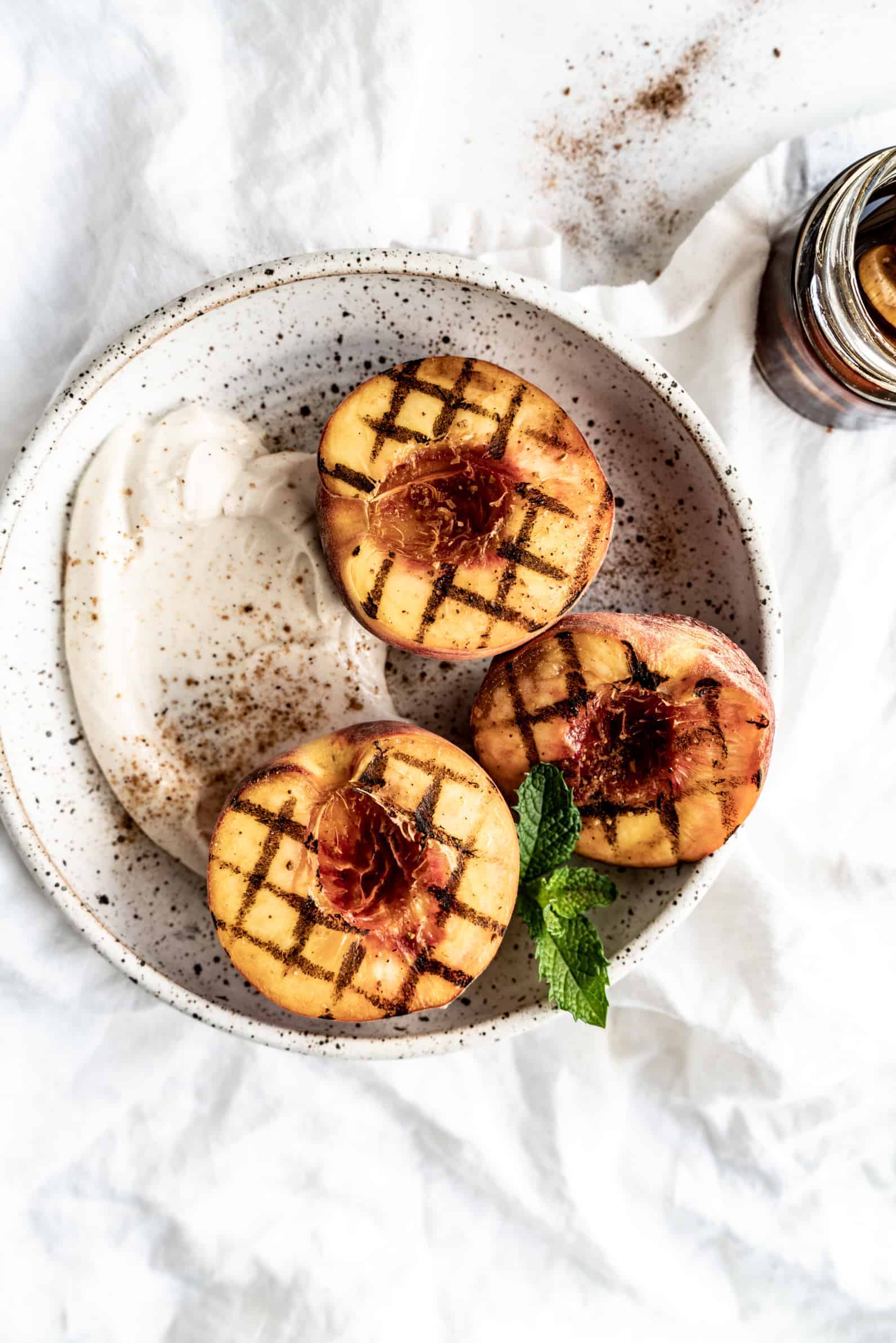 Grilled Peaches with Mascarpone Cream